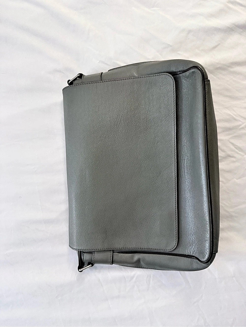 Louis Vuitton District PM Messenger Bag Gray
